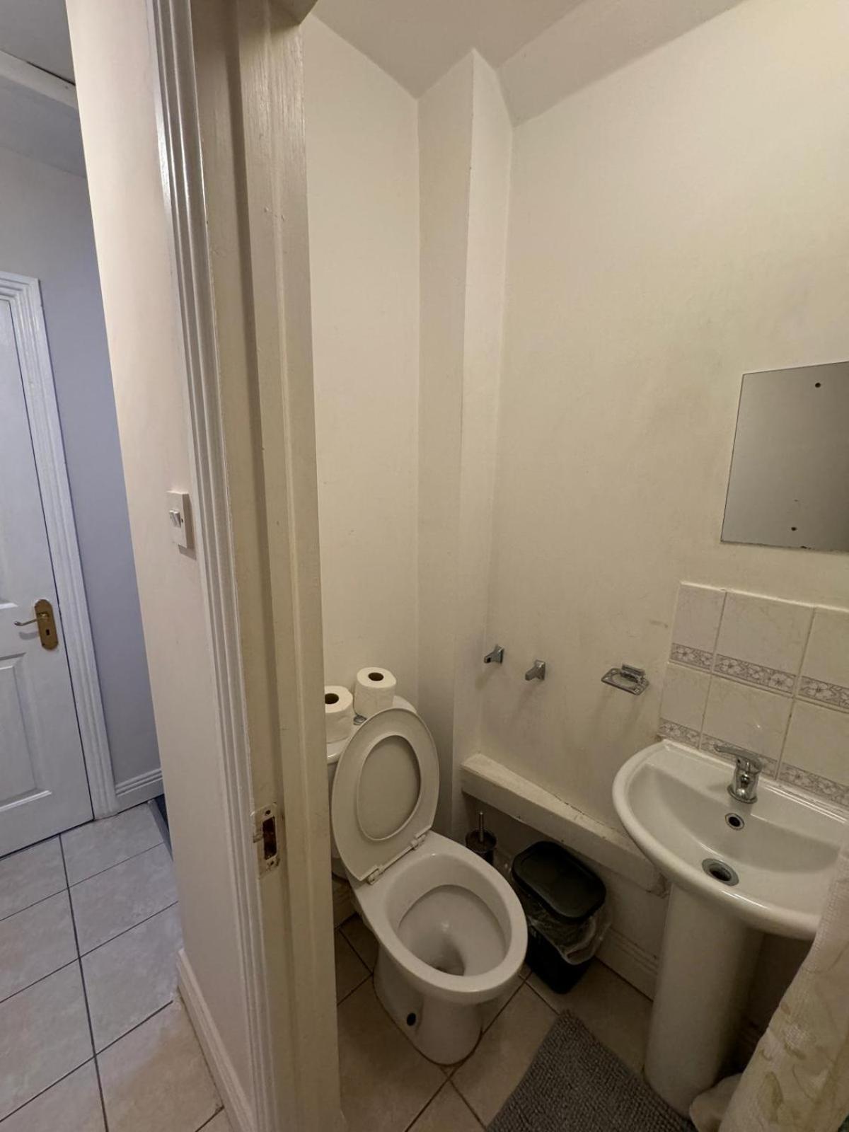 Nice Double Room Near Omni Shopping Dublin Exterior foto